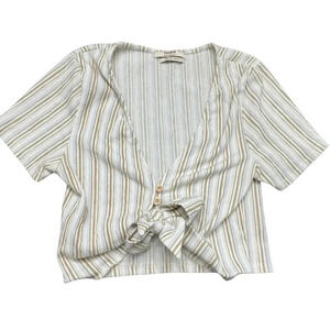 Pull & Bear (Zara) women’s tie-front crop top. White/beige/blue. Small.